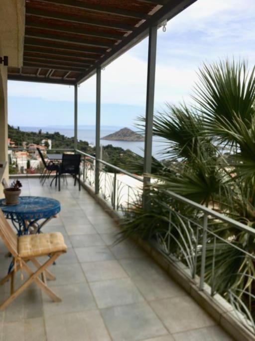 Ferienwohnung Ersi'S Seaview Pórto Ráfti Exterior foto
